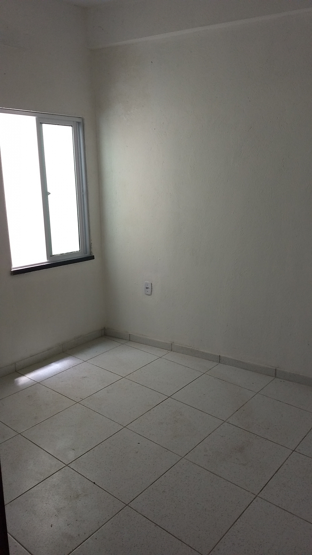 #320 - Apartamento para Locação em Fortaleza - CE