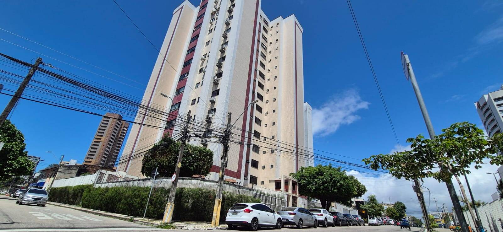 #438 - Apartamento para Venda em Fortaleza - CE