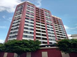 Apartamento para Locação em Fortaleza - 1