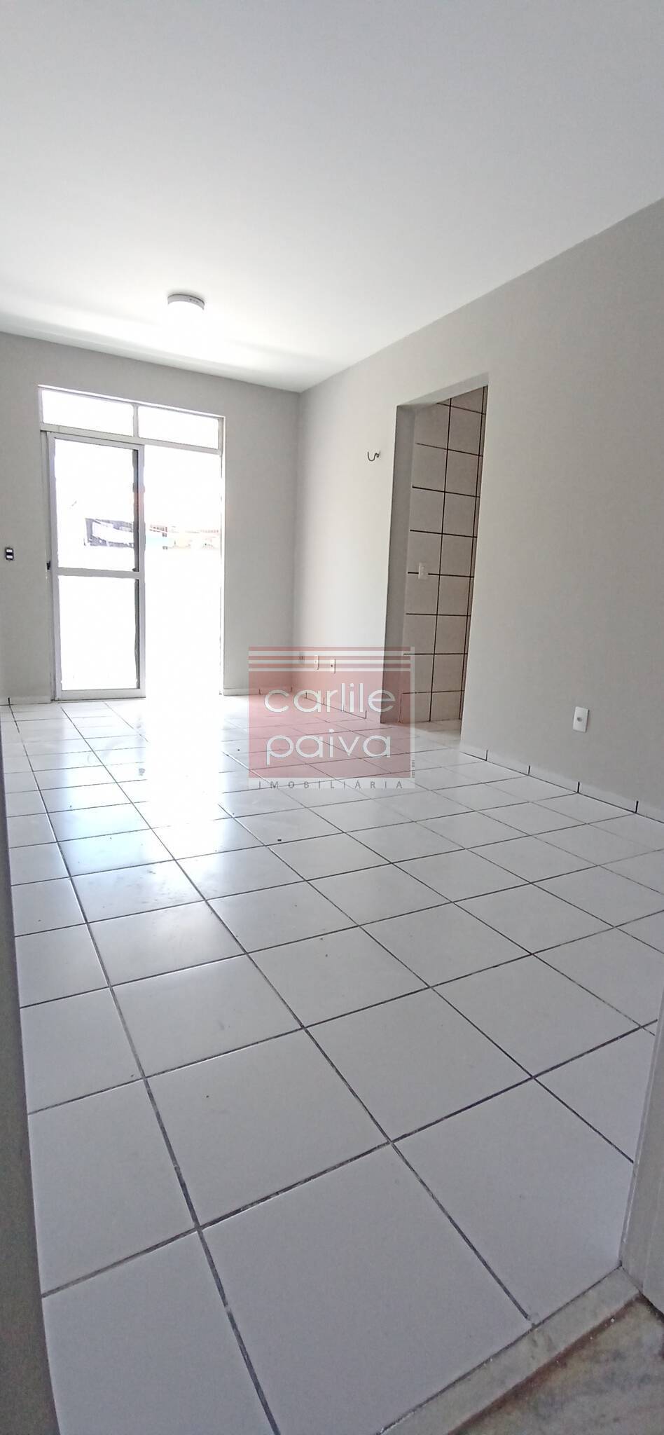 Apartamento à venda com 2 quartos, 75m² - Foto 5