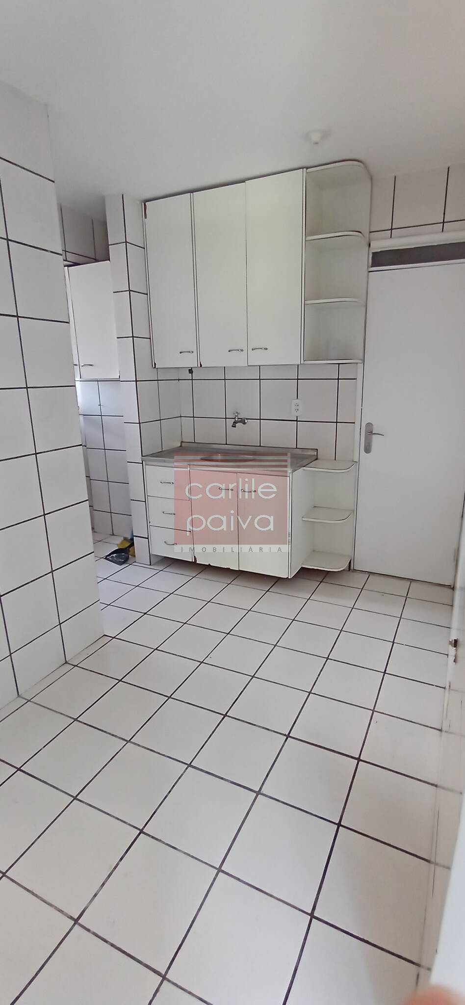 Apartamento à venda com 2 quartos, 75m² - Foto 12