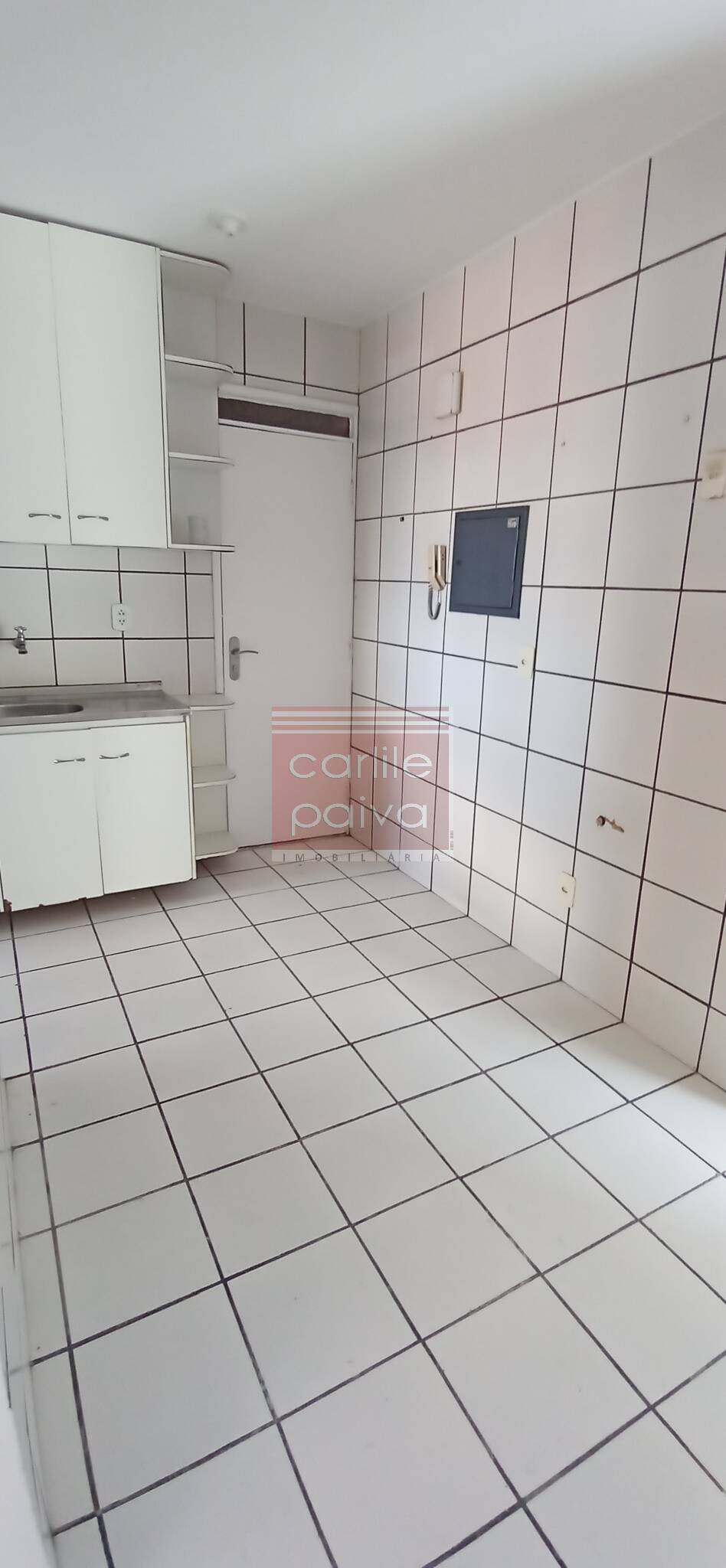 Apartamento à venda com 2 quartos, 75m² - Foto 11