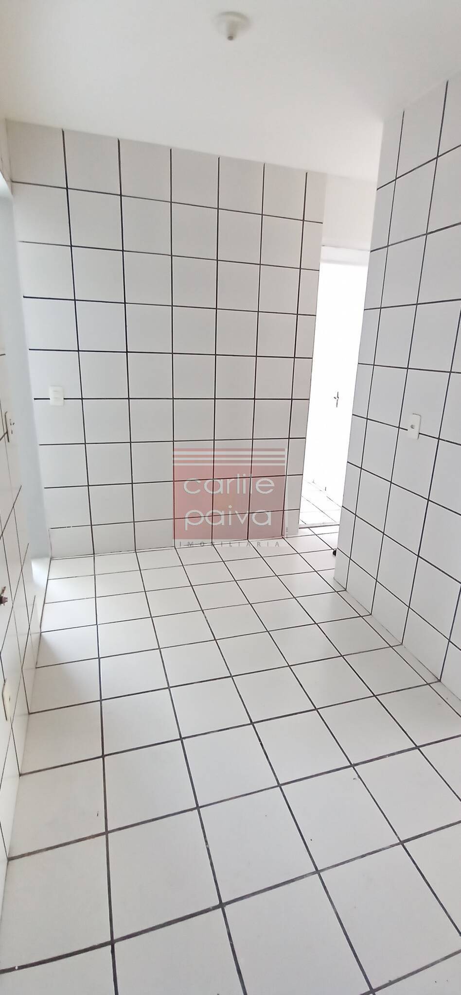 Apartamento à venda com 2 quartos, 75m² - Foto 13