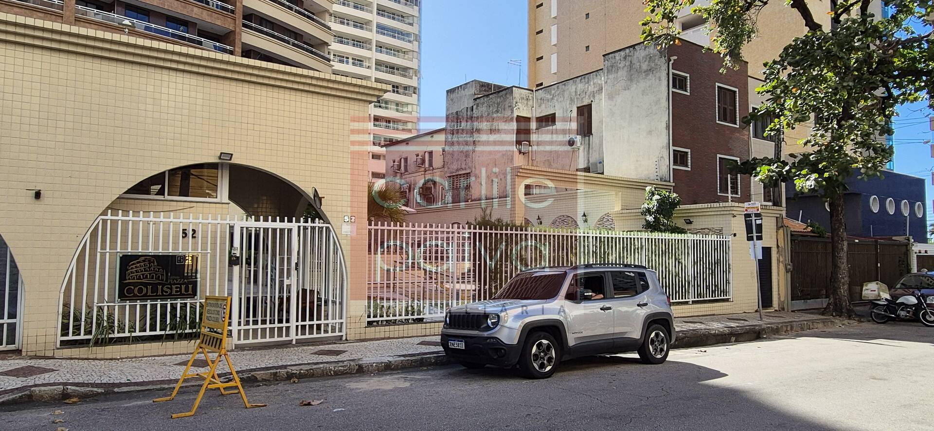 Apartamento para alugar com 3 quartos, 96m² - Foto 2