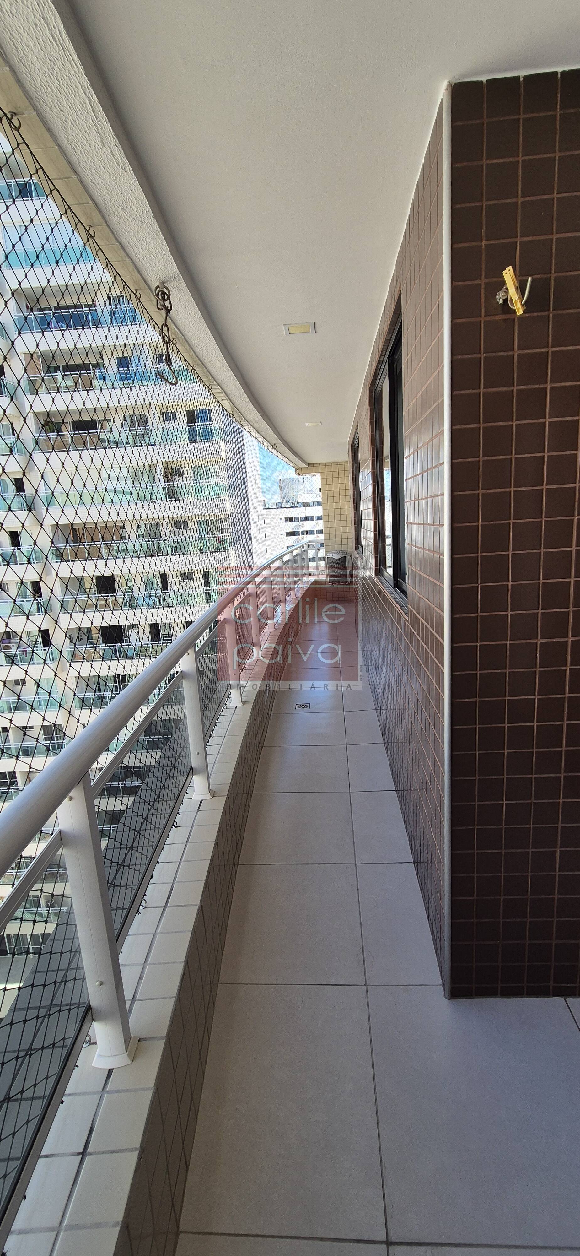 Apartamento para alugar com 3 quartos, 96m² - Foto 3